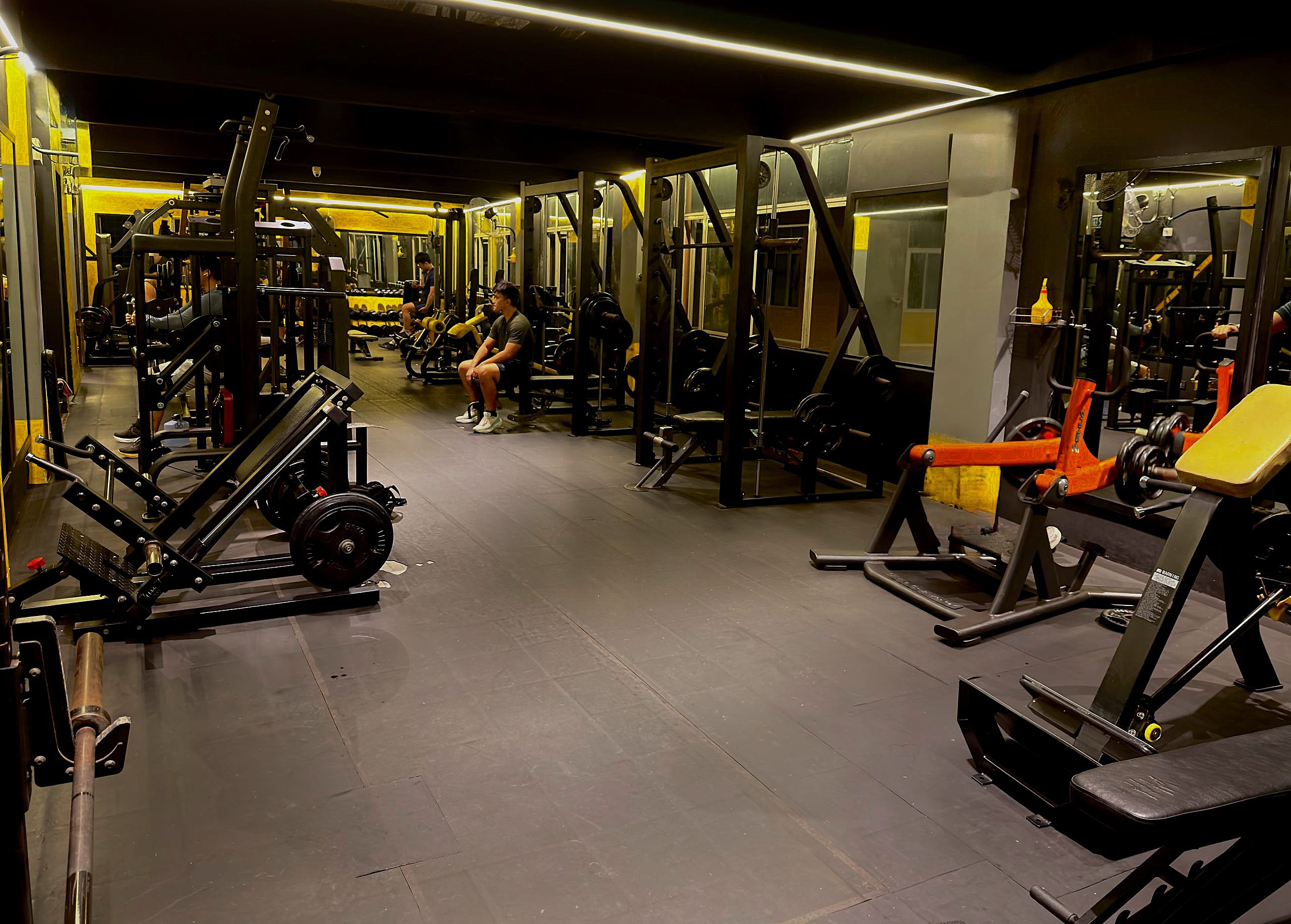 Gym equipment at night, photo 1